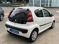 gebraucht Peugeot 107 Active /Klima/Automatik/Voll S-Heft/60TKM/