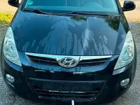 Gebraucht Hyundai i20 101 PS (74 kW) 2009 Schwarz Kleinwagen