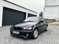 Gebraucht BMW 325 192 PS (141 kW) 2004 Blau Limousine