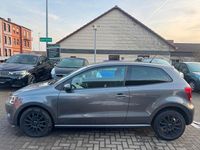 Gebraucht VW Polo Team 105 PS (77 kW) 2012 Grau Limousine