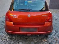 Gebraucht Suzuki Swift 92 PS (67 kW) 2006 Orange Kleinwagen