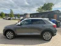 Gebraucht VW T-Roc IQ Drive 150 PS (110 kW) 2019 Grau SUV