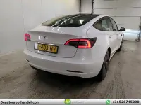 Gebraucht Tesla Model 3 Standard Range 175 kW (238 PS) 2021 Weiß Limousine
