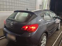 Gebraucht Opel Astra 115 PS (84 kW) 2010 Blau Kleinwagen