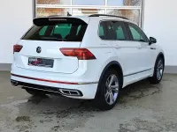 Gebraucht VW Tiguan R-line 150 PS (110 kW) 2023 Pure white SUV