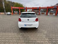 Gebraucht VW Polo R-line 90 PS (66 kW) 2017 Weiß Kleinwagen