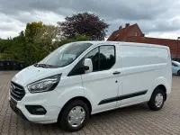 Używany Ford Transit Custom 105 KM (77 kW) 2022 Biały Minivan