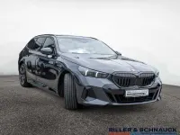 Gebraucht BMW 530e M Sport 299 PS (219 kW) 2025 Grau Kombi
