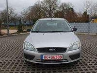 Gebraucht Ford Focus Ambiente 90 PS (66 kW) 2006 Silber Kombi