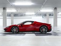 Gebraucht Ferrari 296 829 PS (609 kW) 2023 Rosso corsa Cabrio