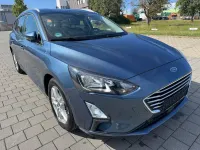 Gebraucht Ford Focus Cool & Connect 125 PS (91 kW) 2021 Blau Kombi