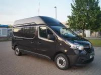 Gebraucht Renault Trafic 145 PS (106 kW) 2021 Schwarz Van / Kleinbus