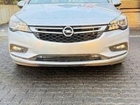Gebraucht Opel Astra 150 PS (110 kW) 2017 Grau Kombi
