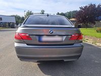 Gebraucht BMW 740 306 PS (225 kW) 2006 Silber Limousine