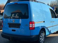 Gebraucht VW Caddy 102 PS (75 kW) 2014 Blau Van / Kleinbus