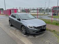 Gebraucht Volvo V60 190 PS (139 kW) 2017 Grau Kombi