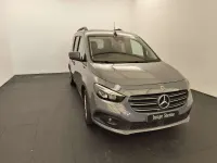 Gebraucht Mercedes T180 116 PS (85 kW) 2024 Magnetitgrau Van / Kleinbus