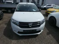 Gebraucht Dacia Sandero Ambiance 75 PS (55 kW) 2015 Gletscherweiss Kleinwagen