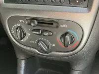 Gebraucht Peugeot 206 75 PS (55 kW) 2004 Grün Kleinwagen