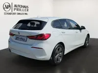Gebraucht BMW 118 Advantage 136 PS (100 kW) 2023 Weiß Kleinwagen