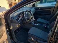 Gebraucht Ford Focus 125 PS (91 kW) 2009 Schwarz Kombi