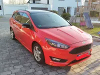 Usata Ford Focus ST-Line 140 CV (102 kW) 2018 Rosso Station wagon