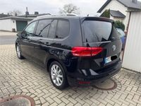 Gebraucht VW Touran 110 PS (80 kW) 2015 Schwarz Van / Kleinbus