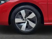 Gebraucht VW Passat Business 150 PS (110 kW) 2025 Rot Kombi