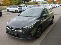 Neu Kia Ceed Sportswagon 140 PS (102 kW) 2025 Grau Kombi