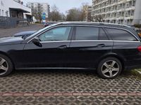 Gebraucht Mercedes E250 Elegance 204 PS (150 kW) 2014 Schwarz Kombi