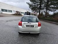 Gebraucht Toyota Corolla Sol 90 PS (66 kW) 2005 Silber Limousine