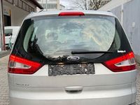 Gebraucht Ford Galaxy Trend 116 PS (85 kW) 2011 Silber Van / Kleinbus