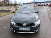 Gebraucht VW Passat 105 PS (77 kW) 2014 Grau Limousine