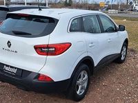 Gebraucht Renault Kadjar Life 131 PS (96 kW) 2015 Weiß SUV