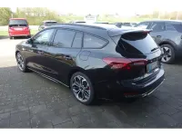 Neu Ford Focus ST-Line X 155 PS (114 kW) 2026 Schwarz Kombi
