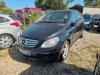 Gebraucht Mercedes B200 136 PS (100 kW) 2008 Schwarz Van / Kleinbus