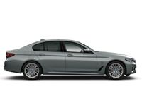 gebraucht BMW 530 e xDrive Limousine HUD AD AHK Monitore Kopfst. TV Navi digitales Cockpit Soundsystem Bowers & Wilkins Massagesitze