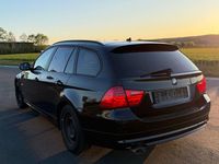 Second-hand BMW 320 184 CP (135 kW) 2011 Negru Break