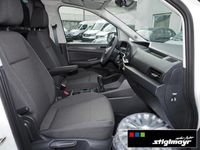 Gebraucht VW Caddy 102 PS (75 kW) 2024 Candyweiß Van / Kleinbus