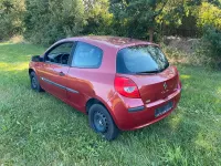 Gebraucht Renault Clio 75 PS (55 kW) 2005 Orange Kleinwagen