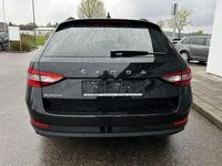 Gebraucht Skoda Superb 150 PS (110 kW) 2023 Schwarz Kombi