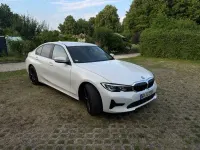 Gebraucht BMW 318 Advantage 150 PS (110 kW) 2021 Weiß Limousine