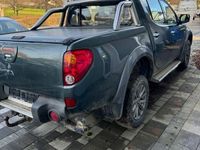 Gebraucht Mitsubishi L200 Invite 136 PS (100 kW) 2007 Grün Pickup