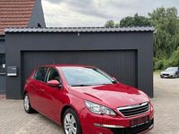 Gebraucht Peugeot 308 Style 110 PS (80 kW) 2016 Rot Limousine