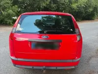 Gebraucht Ford Focus 95 PS (69 kW) 2005 Rot Kombi