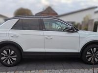 Gebraucht VW T-Roc Move 110 PS (80 kW) 2023 Weiß SUV