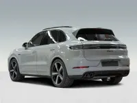 Neu Porsche Cayenne E-Hybrid Black Edition 470 PS (345 kW) 2026 Weiss SUV