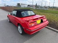 Gebraucht Ford Capri 101 PS (74 kW) 1993 Rot Cabrio