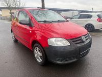 Gebraucht VW Fox Basis 54 PS (39 kW) 2008 Rot Kleinwagen