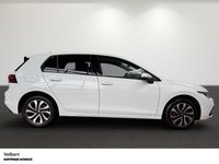 Gebraucht VW Golf VIII Active 150 PS (110 kW) 2023 Weiss Limousine